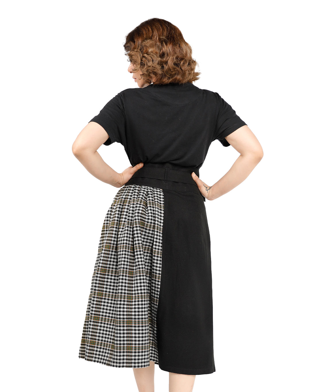 Elegant plaid skirt in muted tones, Dusk & Dawn design