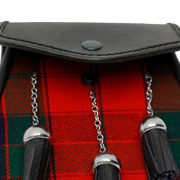 Matching Tartan Sporran - button view